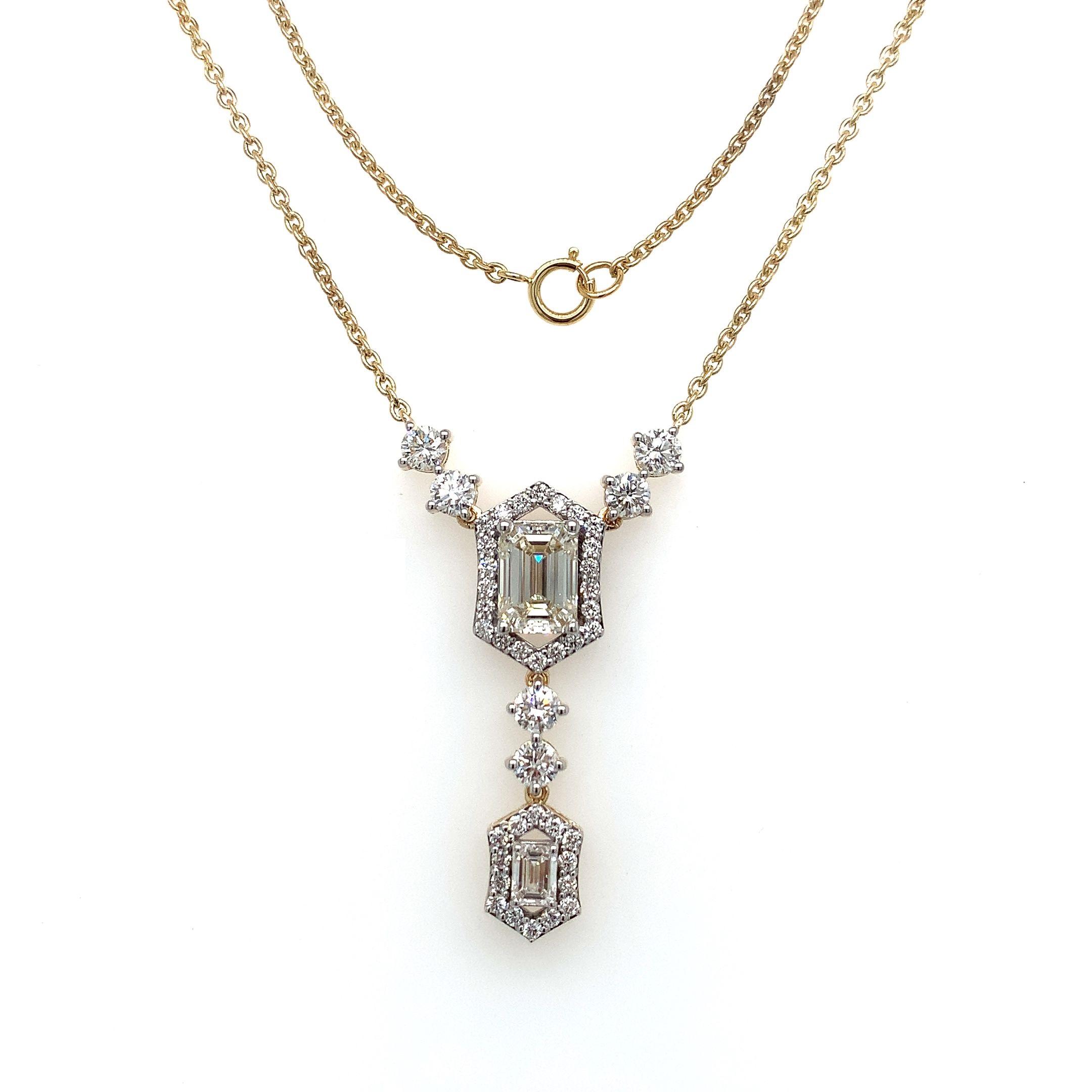 Corda Diamond Locket Curb Chain Necklace